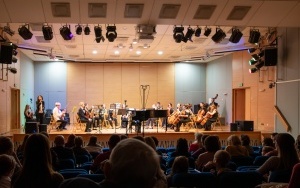 Koncert Orkiestry Symfonicznej pod batutą Oleny Yefremovej 9.11.2023 (3)